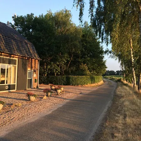 Bed & Breakfast Op 't Eikenschoor